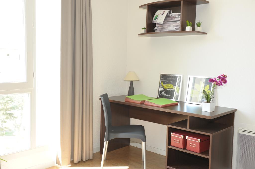 Residence Parc Harmonie Lyon Room photo